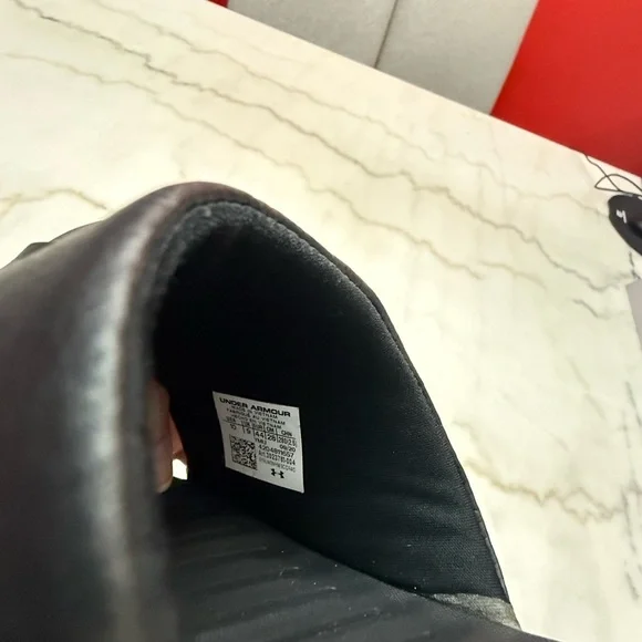 Under Armour Black Slides with White Logo - Picture 7 of 8